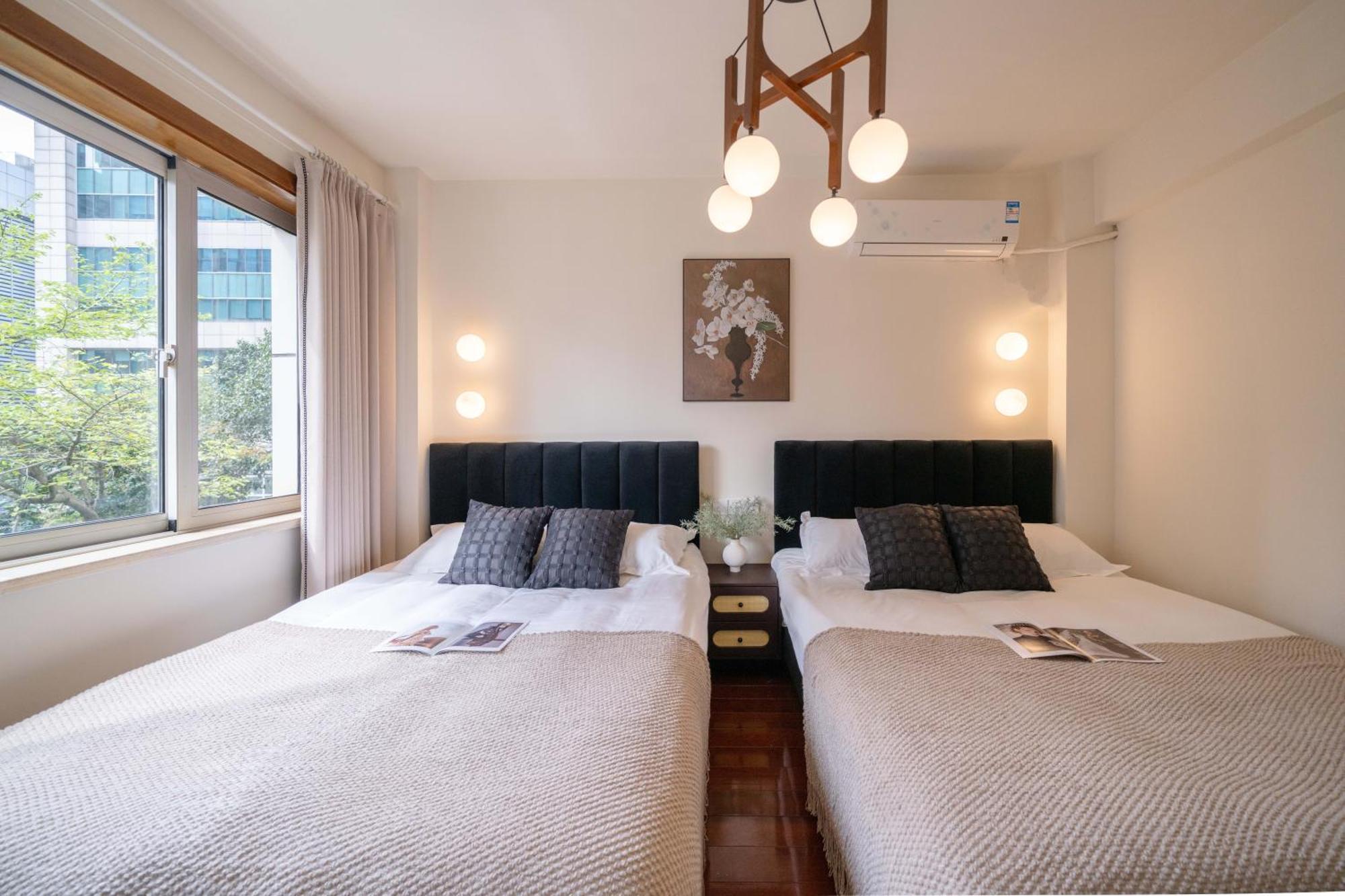 Book And Bed-people's Square Appartement Shanghai