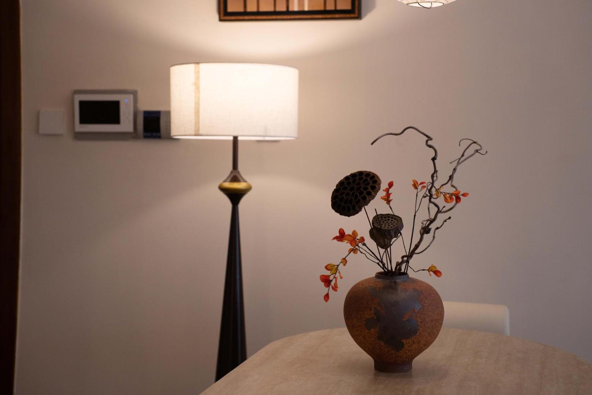 Book And Bed-people's Square Appartement *