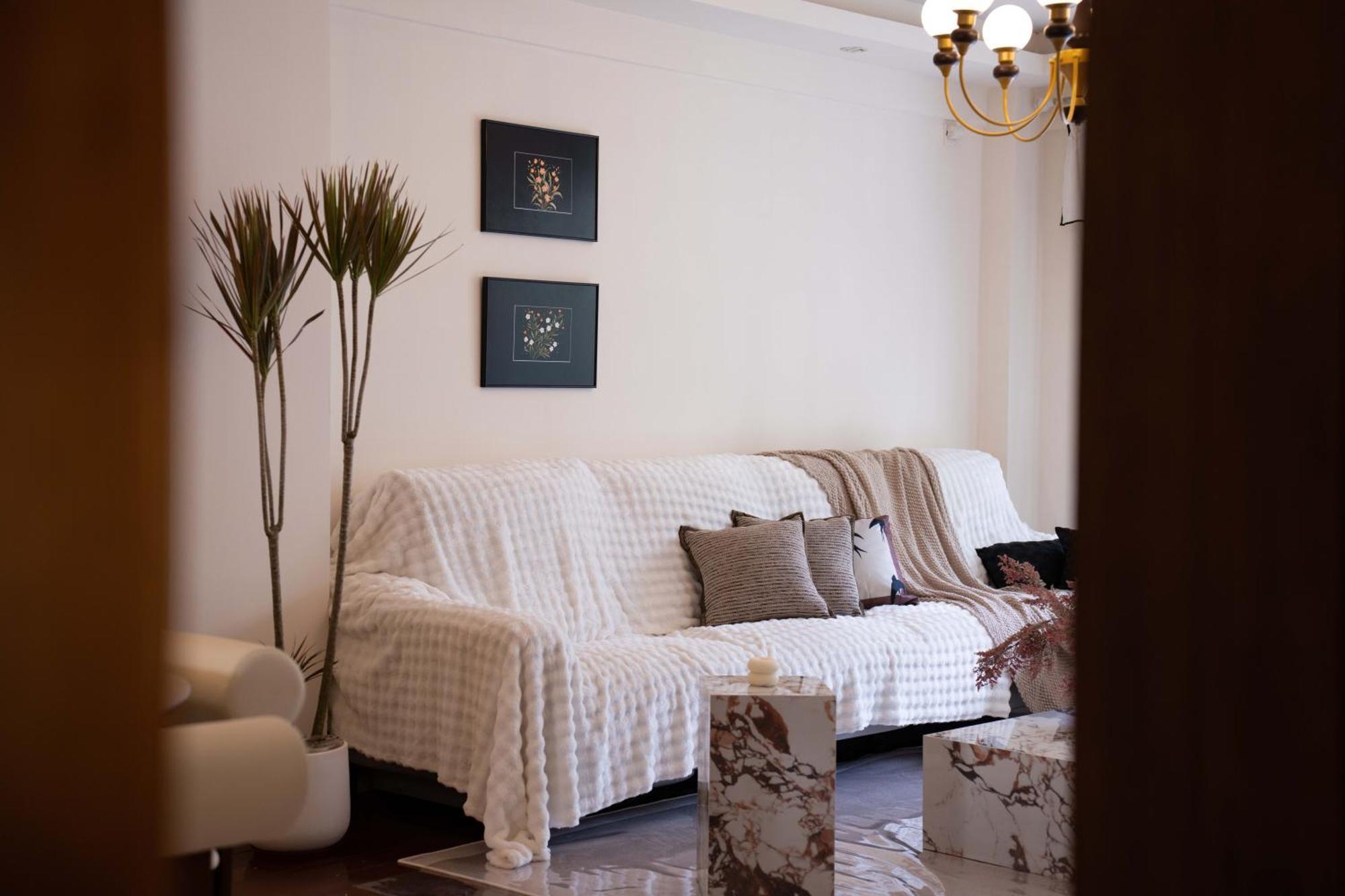 Appartement Book And Bed-people's Square *